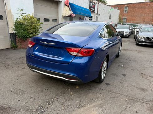 Used 2015 Chrysler 200 Limited FWD image 11