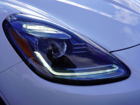 New 2025 Maserati Grecale GT image 9