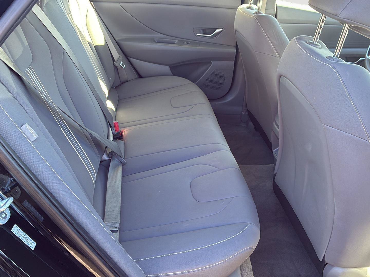 Certified 2024 Hyundai Elantra SEL FWD image 13