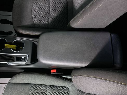 Used 2023 Chevrolet Equinox LT FWD image 20