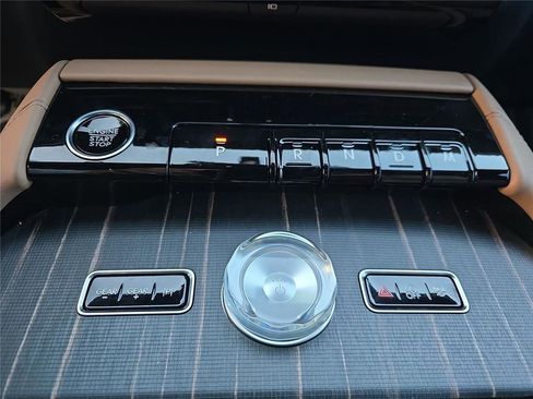 New 2026 Lincoln Navigator Black Label AWD/4WD image 19