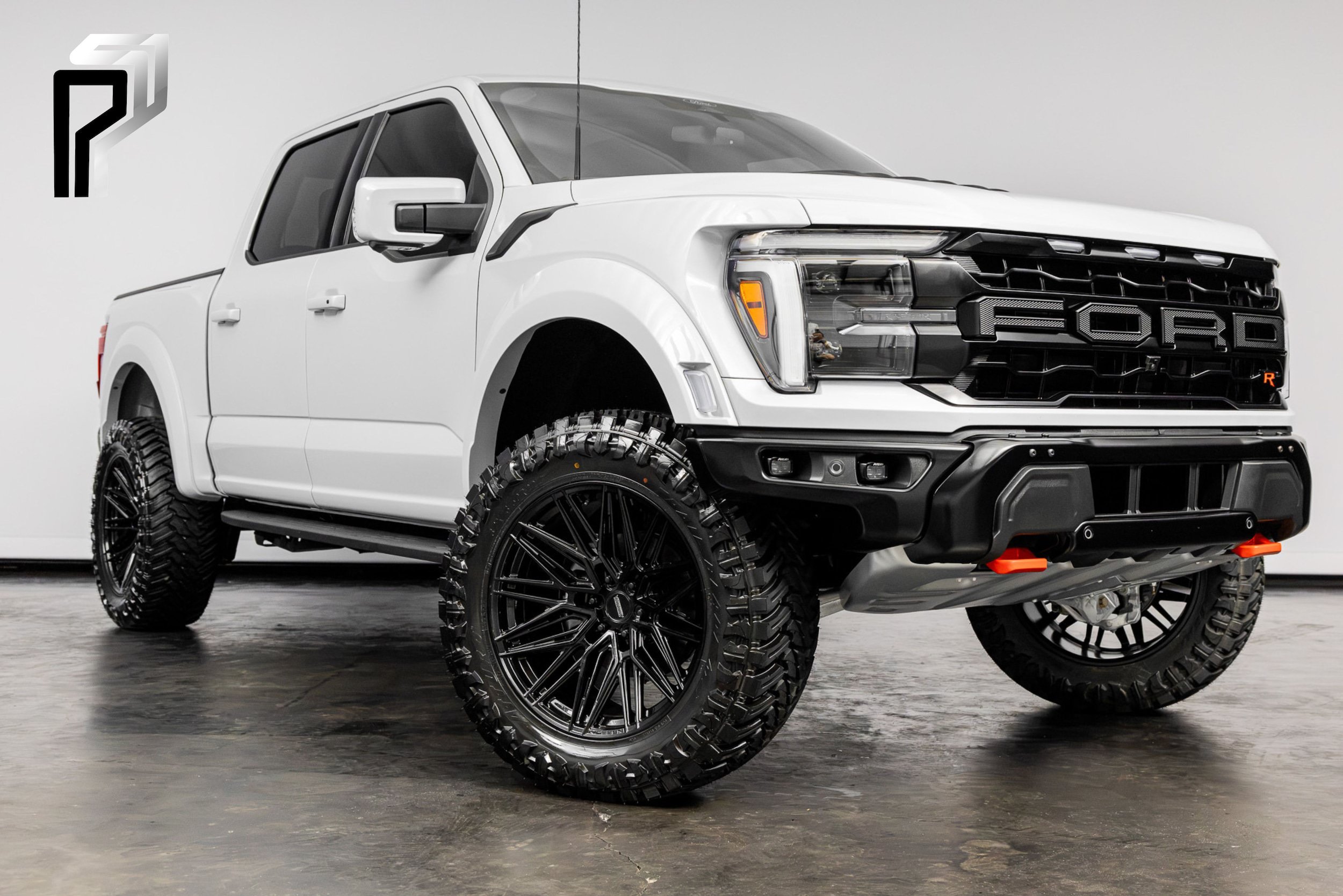 Used 2025 Ford F150 Raptor w/ Equipment Group 803A Raptor R AWD/4WD image 1