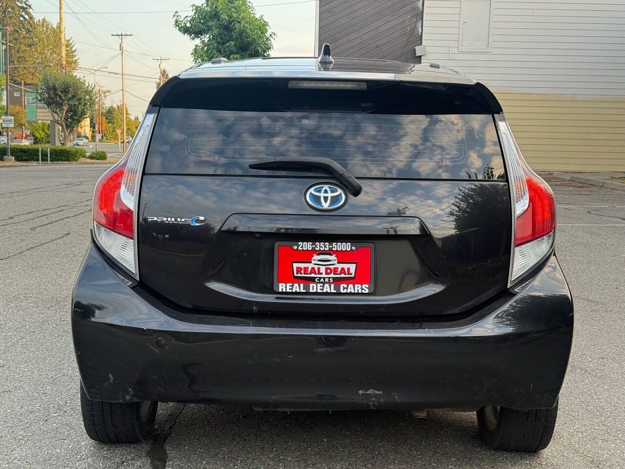 Used 2016 Toyota Prius C Four FWD image 4