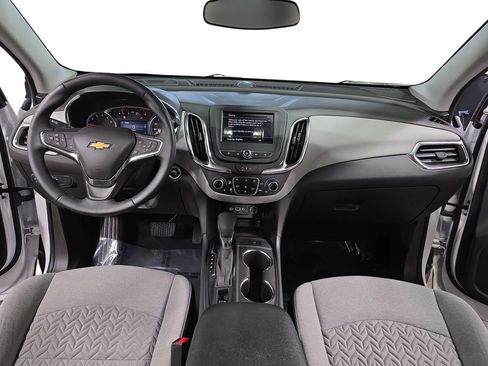 Used 2024 Chevrolet Equinox LT w/ LPO, Floor Liner Package FWD image 9