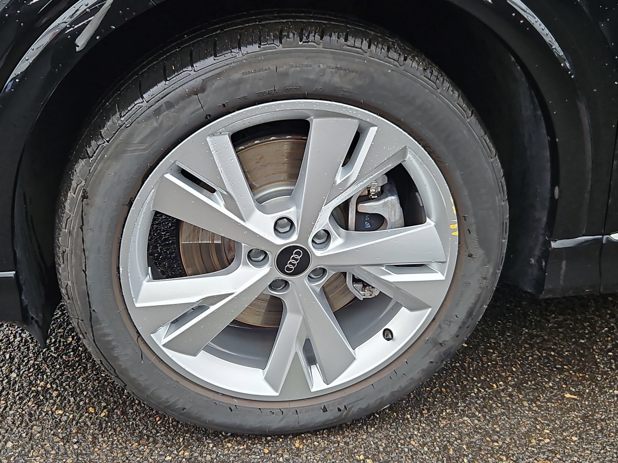 Used 2023 Audi Q4 e-tron Premium AWD/4WD image 32