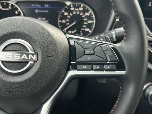 Used 2025 Nissan Altima 2.5 SR w/ SR Premium Package FWD image 26