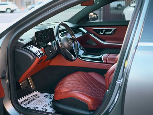 Used 2022 Mercedes-Benz S 580 4MATIC Sedan image 8