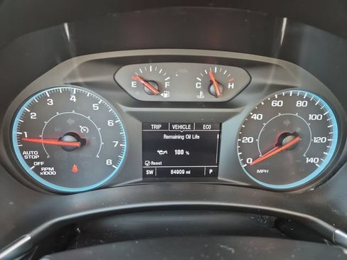 Used 2019 Chevrolet Equinox LS w/ LPO, Cargo Package FWD image 14