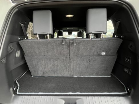 Used 2024 Lexus GX 550 w/ Accessory Package (Z1) image 45