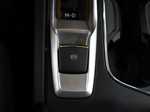 Certified 2026 Subaru Ascent Limited AWD/4WD image 25