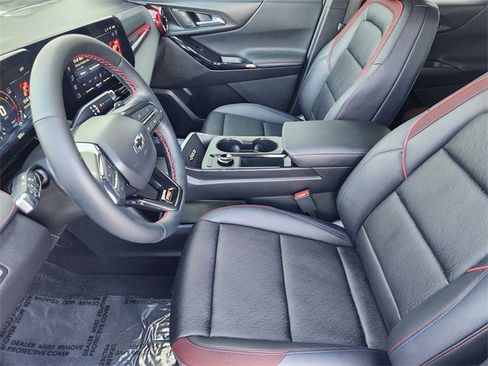 Used 2026 Chevrolet Equinox RS w/ Convenience Package III FWD image 4
