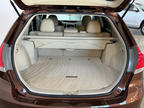 Used 2011 Toyota Venza image 15