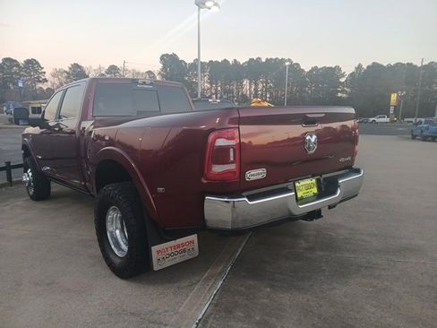 Used 2024 RAM 3500 Limited w/ Towing Technology Group image 7