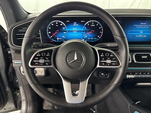 Used 2020 Mercedes-Benz GLS 450 4MATIC image 17