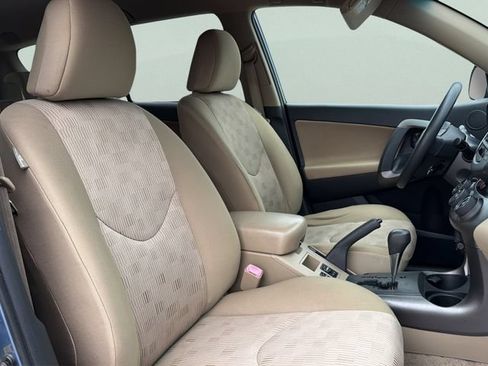Used 2011 Toyota RAV4 4WD w/ Base L4 Extra Value Pkg image 20
