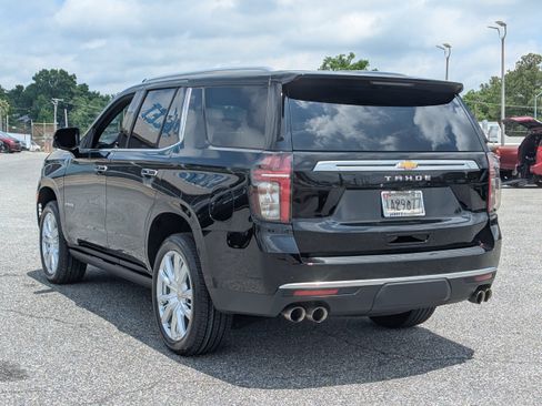 Used 2024 Chevrolet Tahoe High Country AWD/4WD image 6