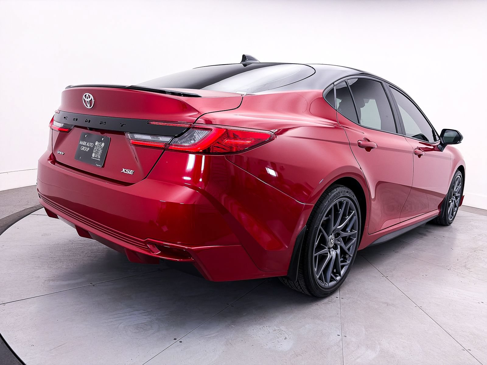 Used 2025 Toyota Camry XSE w/ Premium Package FWD image 20