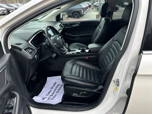 Used 2016 Ford Edge SEL w/ Equipment Group 201A image 9