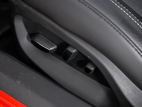 Used 2018 Chevrolet Corvette Grand Sport RWD image 20