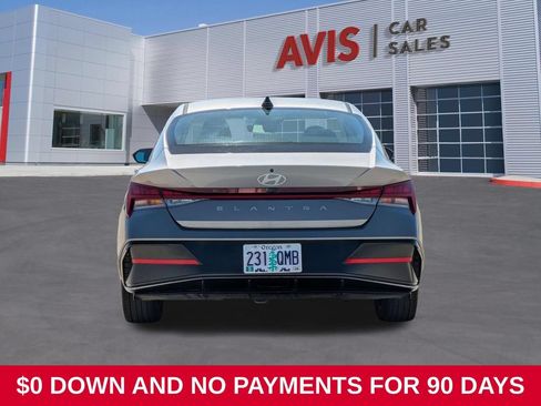 Used 2025 Hyundai Elantra SEL FWD image 7