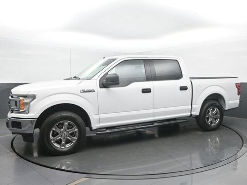 Used 2019 Ford F150 XLT w/ Trailer Tow Package AWD/4WD image 2