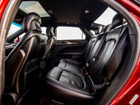 Used 2017 Lincoln MKZ Reserve w/ Technology Package image 9