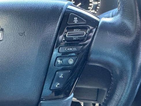 Used 2022 Nissan Armada SL w/ Captain's Chairs Package image 6