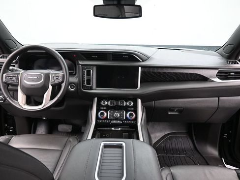Used 2023 GMC Yukon Denali RWD image 14
