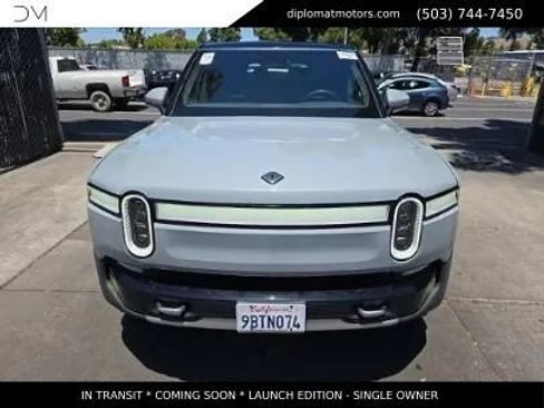 Used 2022 Rivian R1S Launch Edition AWD/4WD image 2