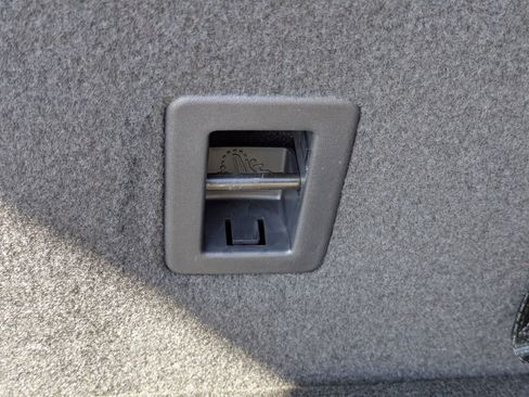 New 2026 Ford Explorer Active w/ Active Comfort Package image 30