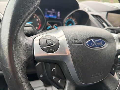 Used 2013 Ford Escape SEL image 25