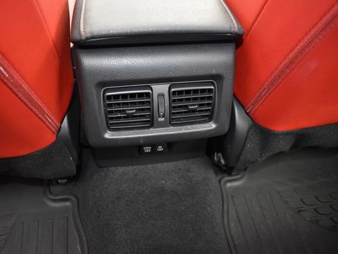 Used 2025 Toyota Camry XSE image 18