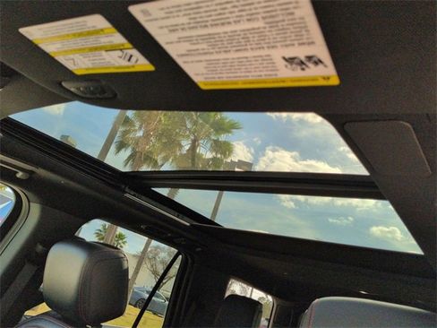 Certified 2022 Ford Expedition Limited image 21