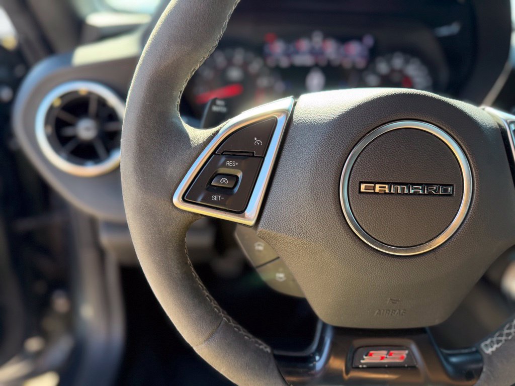 Used 2019 Chevrolet Camaro SS RWD image 23