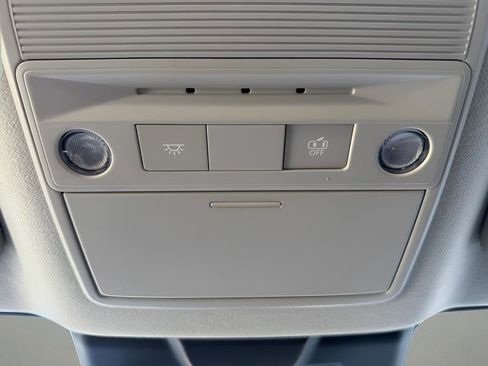 New 2026 Nissan Sentra SV w/ SV Convenience Package FWD image 23