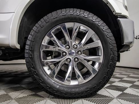 Used 2016 Ford F150 Lariat w/ Equipment Group 502A Luxury AWD/4WD image 42
