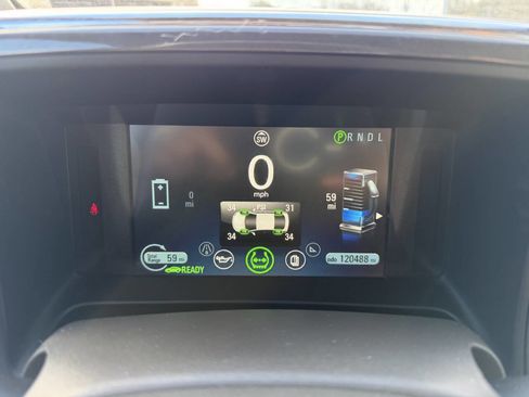 Used 2015 Chevrolet Volt Premium w/ Premium Trim Package image 4