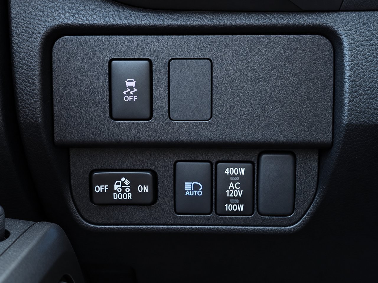 Used 2022 Toyota Tacoma TRD Off-Road w/ Technology Package AWD/4WD image 24