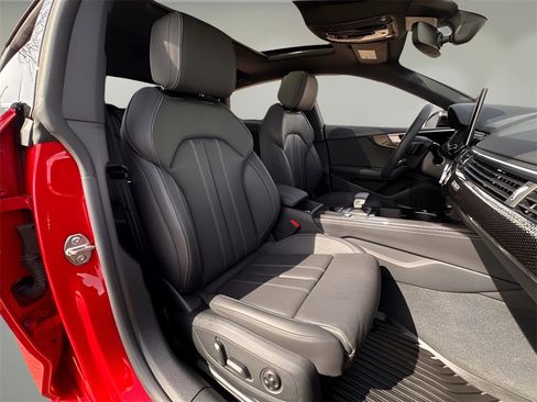 Used 2024 Audi S5 Premium Plus w/ Premium Plus Package image 28