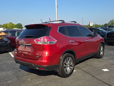 Used 2014 Nissan Rogue SL w/ SL Premium Package FWD image 3
