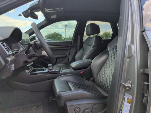 Used 2023 Audi SQ5 Prestige w/ Prestige Package AWD/4WD image 16