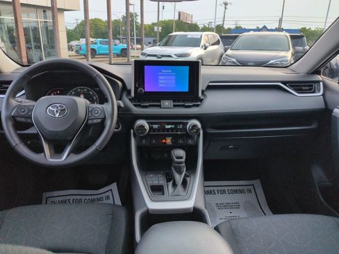 Certified 2025 Toyota RAV4 XLE AWD/4WD image 12