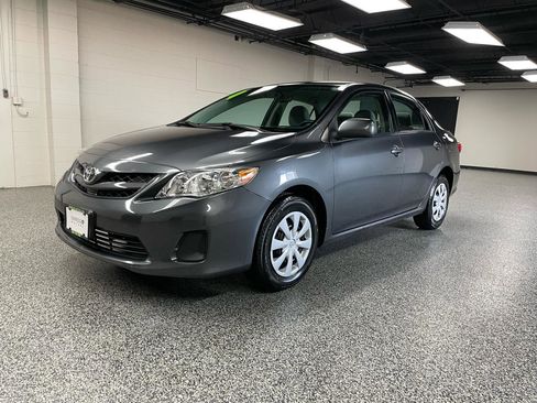 Used 2011 Toyota Corolla LE image 8