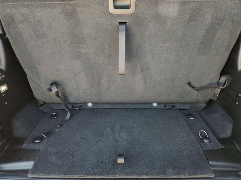 Used 2022 Jeep Wrangler Sport AWD/4WD image 32