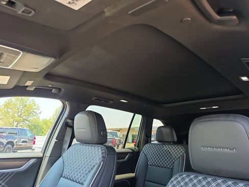 New 2026 GMC Acadia Denali w/ Super Cruise Package AWD/4WD image 16