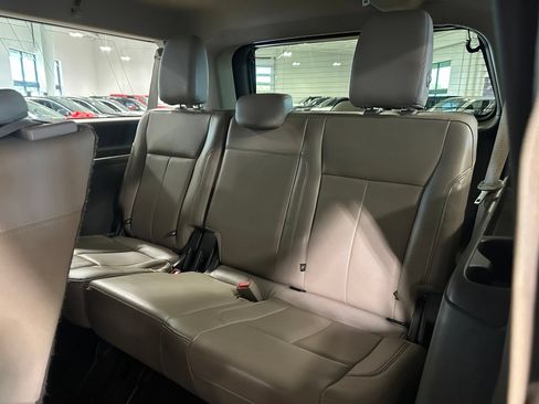 Used 2019 Ford Expedition Max XLT w/ Equipment Group 202A RWD image 38