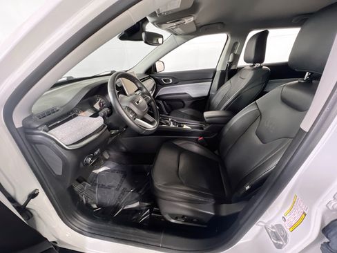 Used 2022 Jeep Compass Latitude AWD/4WD image 19