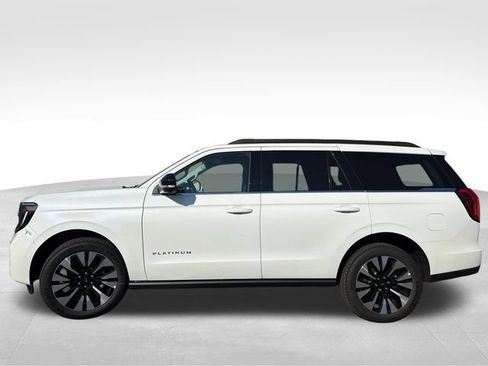 New 2027 Ford Expedition Platinum w/ Driver's Package AWD/4WD image 4
