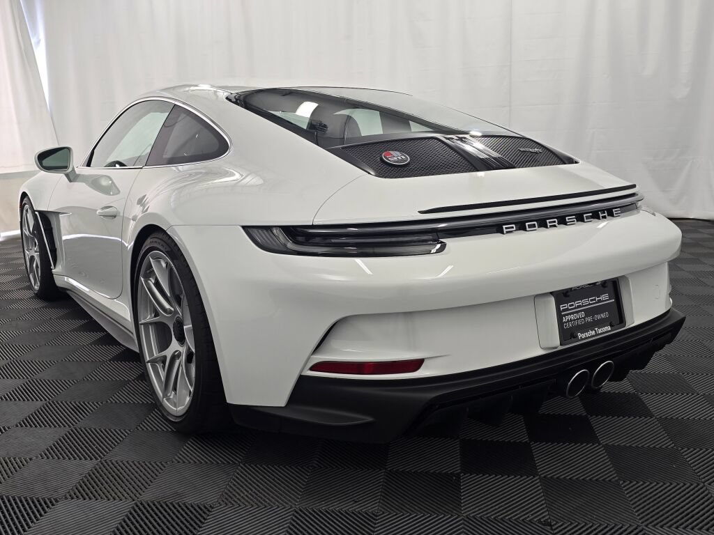 Certified 2024 Porsche 911 GT3 RS RWD image 3