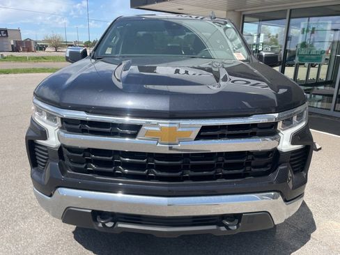 Used 2023 Chevrolet Silverado 1500 LT image 8